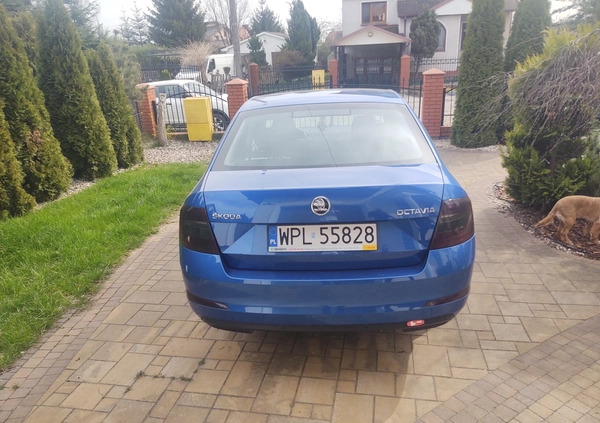 Skoda Octavia cena 31900 przebieg: 324000, rok produkcji 2015 z Gdańsk małe 781